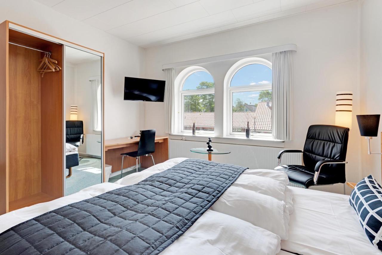 Hotel Jernbanegade Kibæk Eksteriør bilde
